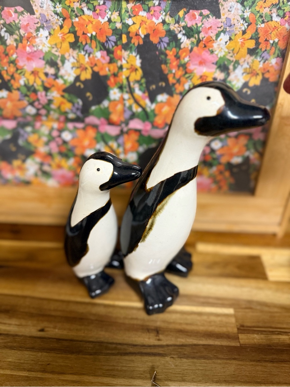 2 PENGUINS - Mom or Dad  & Baby -Ceramic -6" & 8" GLOBAL VIEWS -pottery